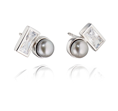 Picture of Crystal And Pearl Stud Earrings