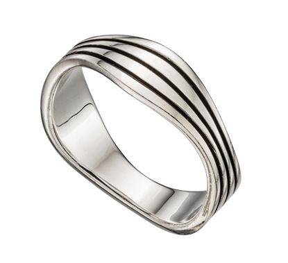 Picture of Wavy Band Ring