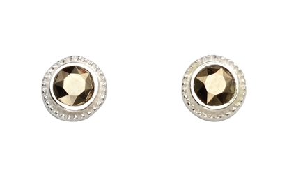 Picture of Silver Faceted Studs