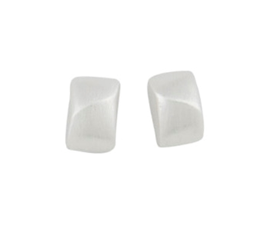 Picture of Silver Rectangle Domed Matt Stud Earrings 077