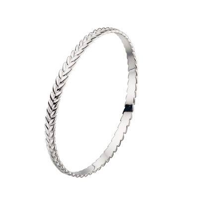 Picture of Arrow Pattern Closed Thin Bangle