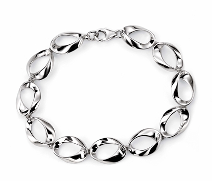 Picture of Oval Open Twist Bracelet